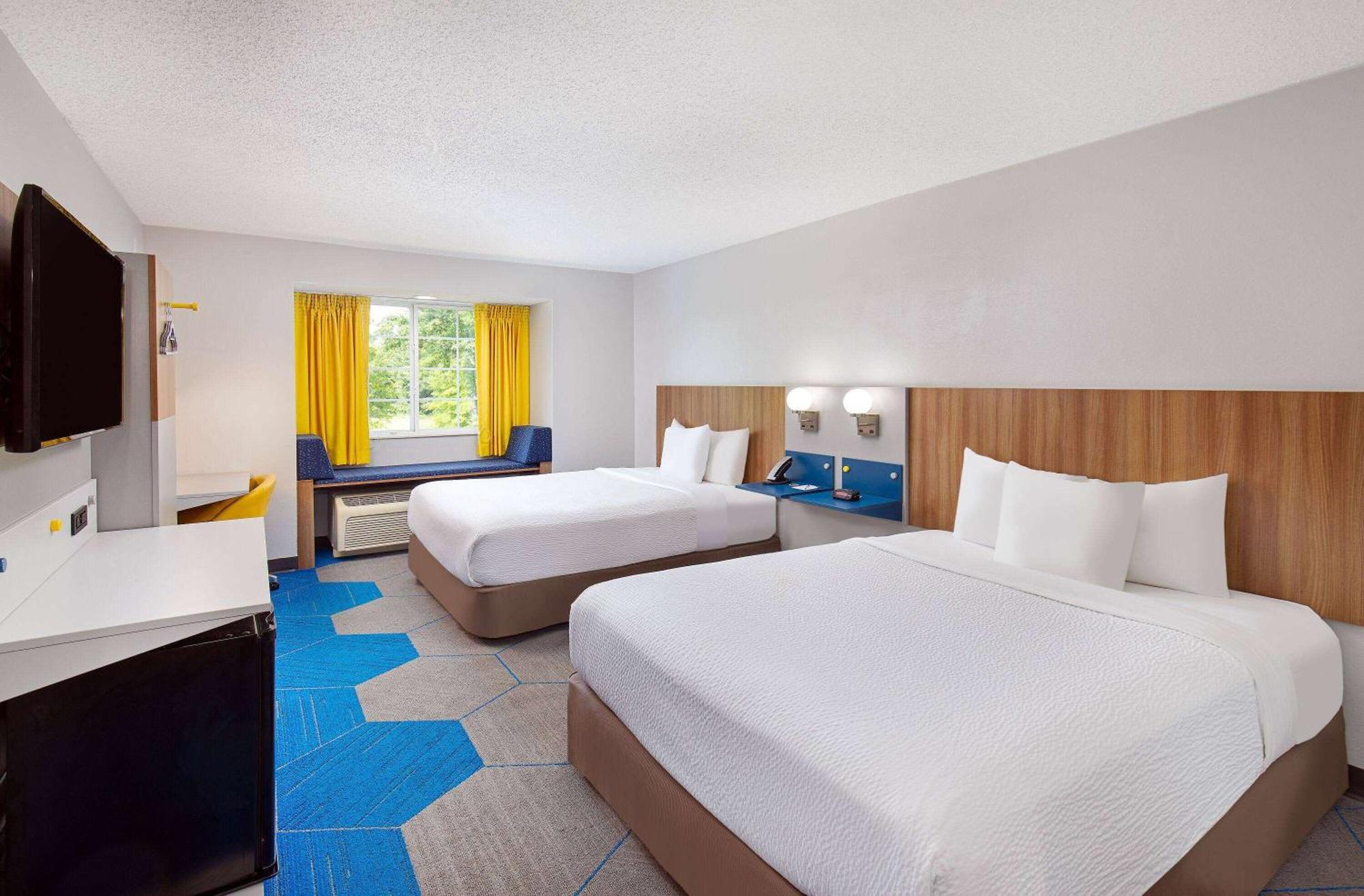 Microtel Inn & Suites Columbus North Exterior foto